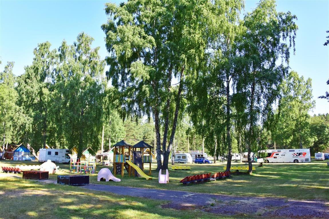 מלון Camping Vaivari Jūrkalne מראה חיצוני תמונה