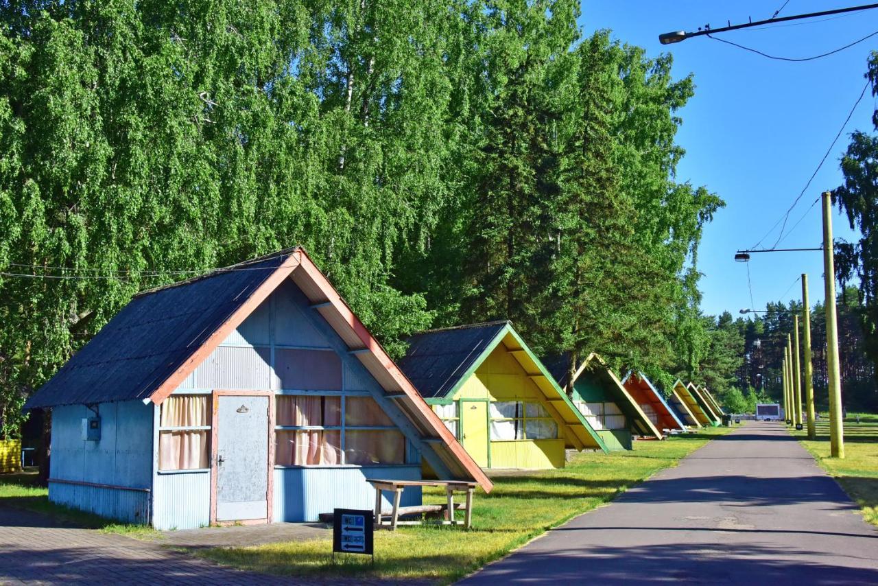 מלון Camping Vaivari Jūrkalne מראה חיצוני תמונה